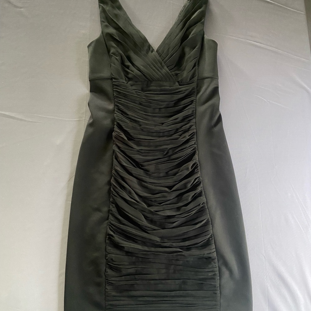 Elegant Black Sleeveless Dress